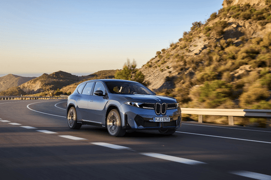 新世代BMW iX3车身侧面设计
