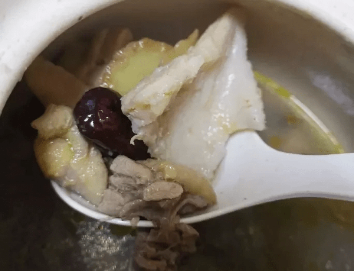 榴莲鸡汤成品