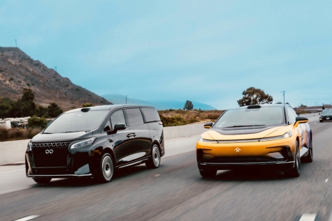 路上的汽车

AI 生成的内容可能不正确。