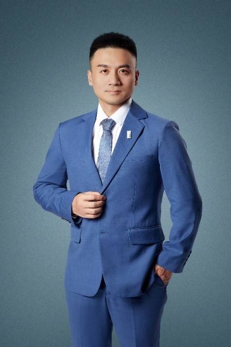 王辉履新照片