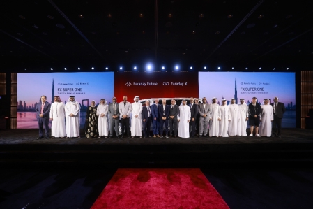 图片包含 室内, 桌子, 大, 房间
AI 生成的内容可能不正确。