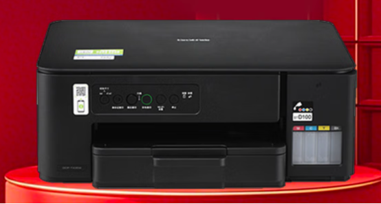 桌子上放着几个行李箱

AI 生成的内容可能不正确。