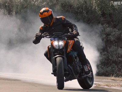 2026款KTM 790 DUKE谍照曝光，外观与配置有哪些新升级？