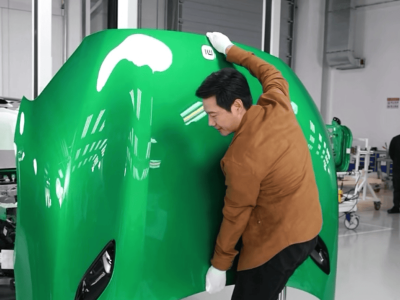 雷军直播拆解小米YU7后回应：装回后将作试验用 不流向市场