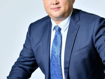 李旸履新东风股份副总经理 助力东风轻型车2026年冲刺18.4万辆目标