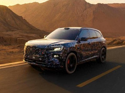 极氪全新中大型SUV谍照曝光 2026上半年发布 搭载超级电混技术