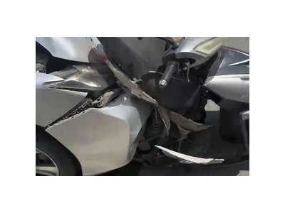 高三生高考前夕遭邻居恶意撞击 14个月后离世 庭审现场揭露骇人真相