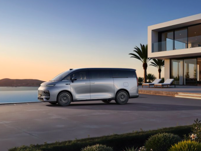 吉利银河V900开启预售,以全能满配实力重塑家庭豪华MPV新标杆