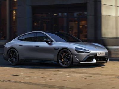 雷军直播晒专利证书力证：小米2200MPa超强钢为联合研发成果