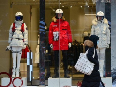 2299元波司登羽绒服充绒量仅86克：品牌高端化莫让消费者寒了心