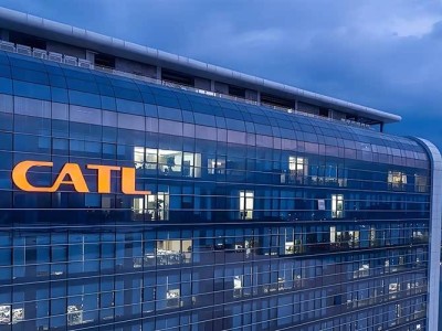 固态电池量产在即,宁德时代领航,高端车型续航安全竞争升级