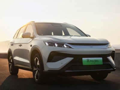 2026款宋Pro DM-i 220km版登场!长续航新配置开启家庭出行新体验