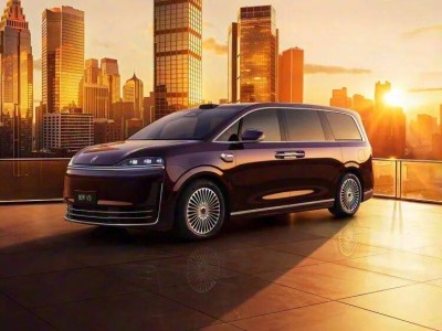 鸿蒙智行首款MPV智界V9申报图亮相 增程纯电双动力 预计明年春季发布