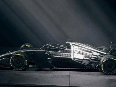 凯迪拉克F1特别版涂装首秀巴塞罗那 科技感设计彰显赛车雄心