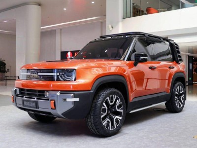 双电机也能玩转原地掉头？吉利新专利解锁车辆灵活调头新姿势