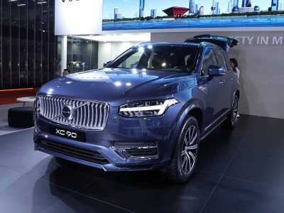 沃尔沃XC90直降25万入50万级市场，内饰争议难掩性价比光芒