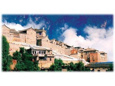 马帮驼铃回响百年 迤萨侨乡续写开放新篇：中西交融中的文化传承与蝶变