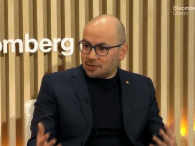 谷歌DeepMind CEO：中国AI追赶力强 但引领性创新待突破