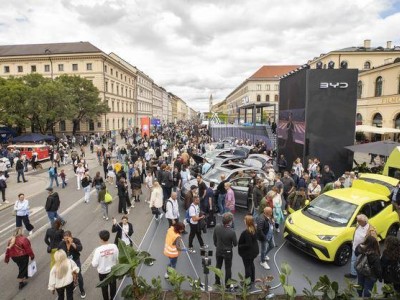 中国汽车闪耀欧洲市场 比亚迪2025年新车注册量同比激增268.6%