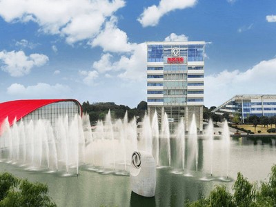 东风汽车“十五五”商用车目标75万辆 2026年乘用车商用车新品齐发冲业绩