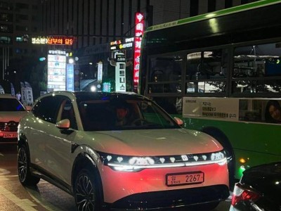 极氪7X闪耀2025CES：以硬核实力开启全球豪华SUV新征程