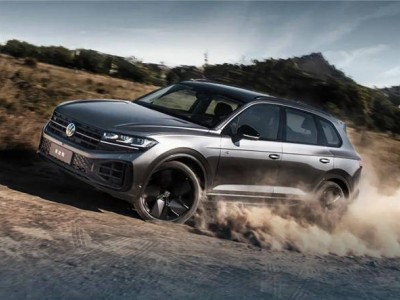 大众途锐3.0TSI锐境版上市，豪华配置与强劲动力打造中大型SUV新选择