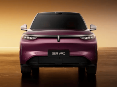 魏牌V9X官图亮相：传统门把手获赞，硬核配置助力高端六座SUV市场