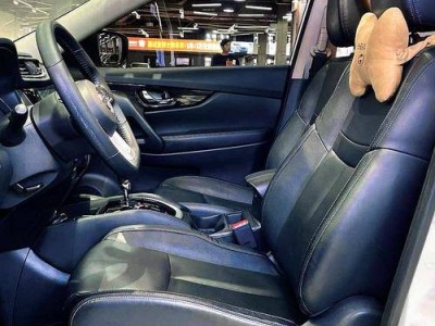 混动轿车操控新境界：底盘稳如磐石 转向精准如臂使指