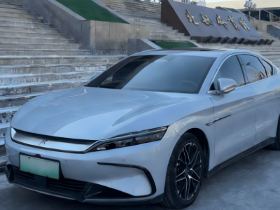 比亚迪获高校老师青睐：硬核技术筑基，科教理念共鸣共绘品牌新篇