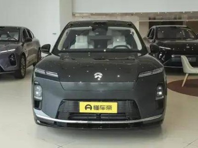 40万级高端纯电SUV优选！蔚来ES8六座布局，家庭出行舒适又省心