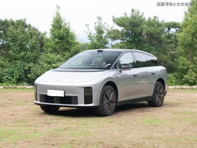 理想i6入局25万级纯电SUV市场！轿跑设计吸睛，续航强劲空间灵活