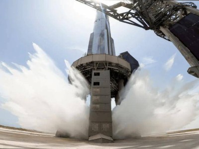 SpaceX与xAI合并后 马斯克筹划新融资方案 为IPO铺路降债务压力