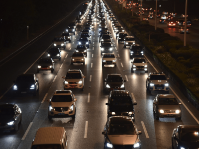 今年春节返乡，理想纯电与比亚迪插混车主乐无忧，续航无虑又省钱