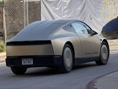 马斯克三次确认：特斯拉Cybercab 4月投产 开启自动驾驶网约车新篇