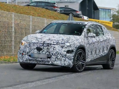 全新奔驰GLA来袭:纯电混动双选择,800V架构续航快充双突破