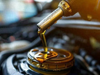 全合成机油分日系美系？别被误导！选对关键看发动机要求