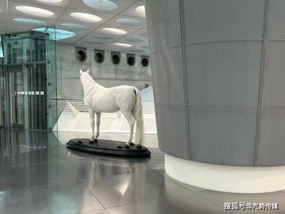 马年探秘奔驰博物馆：穿越140年汽车史，共赴未来之约
