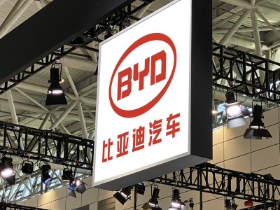 比亚迪再推垂直整合新举措！引入光刻机，为高算力芯片自主生产铺路