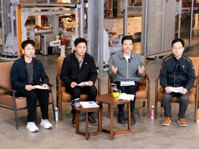 雷军马年首场直播聚焦安全：十倍投入筑防线，超3500人团队护航小米汽车