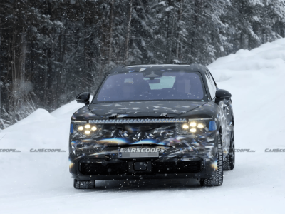 宾利全新纯电SUV冬季测试谍照曝光，或与保时捷纯电卡宴共享平台及部件