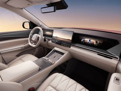 比亚迪大唐内饰官图亮相！三排座椅配冰箱大屏，3月5日首发或掀大型SUV新潮流