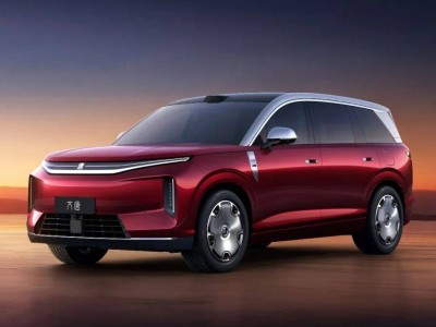 技术狂潮席卷车市！一周内十一个品牌大型SUV竞相亮“绝活”