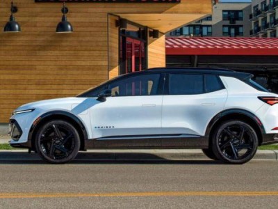 二月电动汽车价格微降，与燃油车价差缩小至6500美元新低