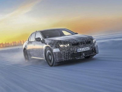 宝马集团2025年纯电销量亮眼 2027年底前超40款新改款车型蓄势待发