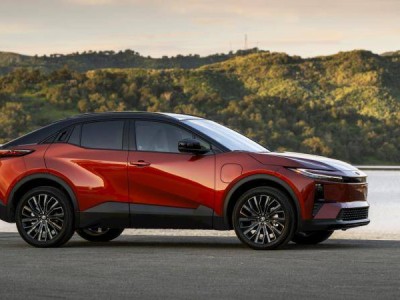 丰田2026款新电动车上市降价，最高省7000美元，多款车型怎么选？