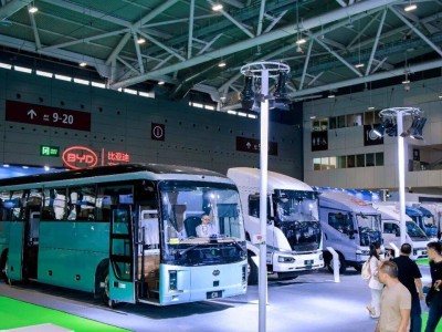 比亚迪携四款纯电车型亮相深圳商用车展 硬核技术引领行业电动化新潮