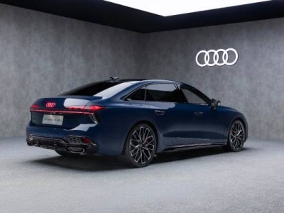 全新奥迪A6L焕新登场，以智能灯光与5屏联动重塑豪华出行新体验