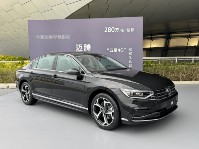 17.99万起！迈腾35周年严选款上市，燃油车也有新选择