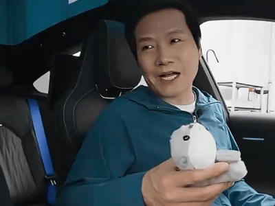 雷军直播力荐车内磁吸配件 萌宠玩偶受车主热捧引行业新思路