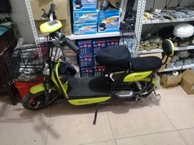 电动车换电池别盲目！修车师傅揭秘铅酸与锂电差距 选对才省钱省心